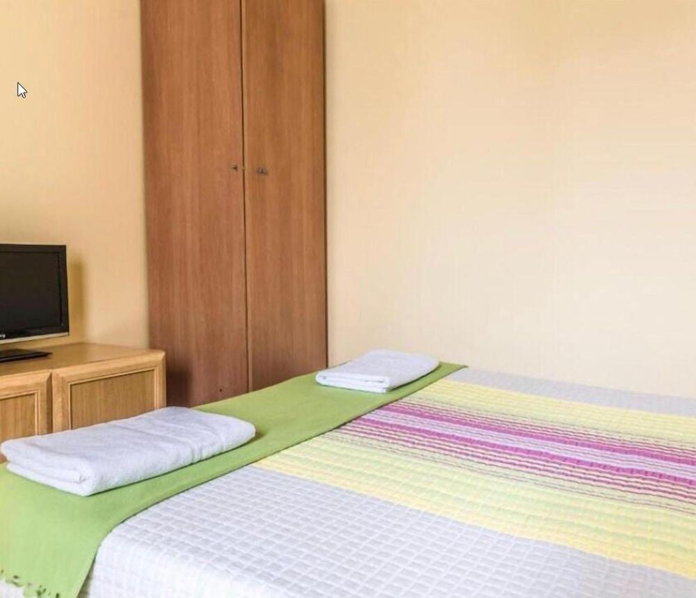 Hostel Turistic Castell