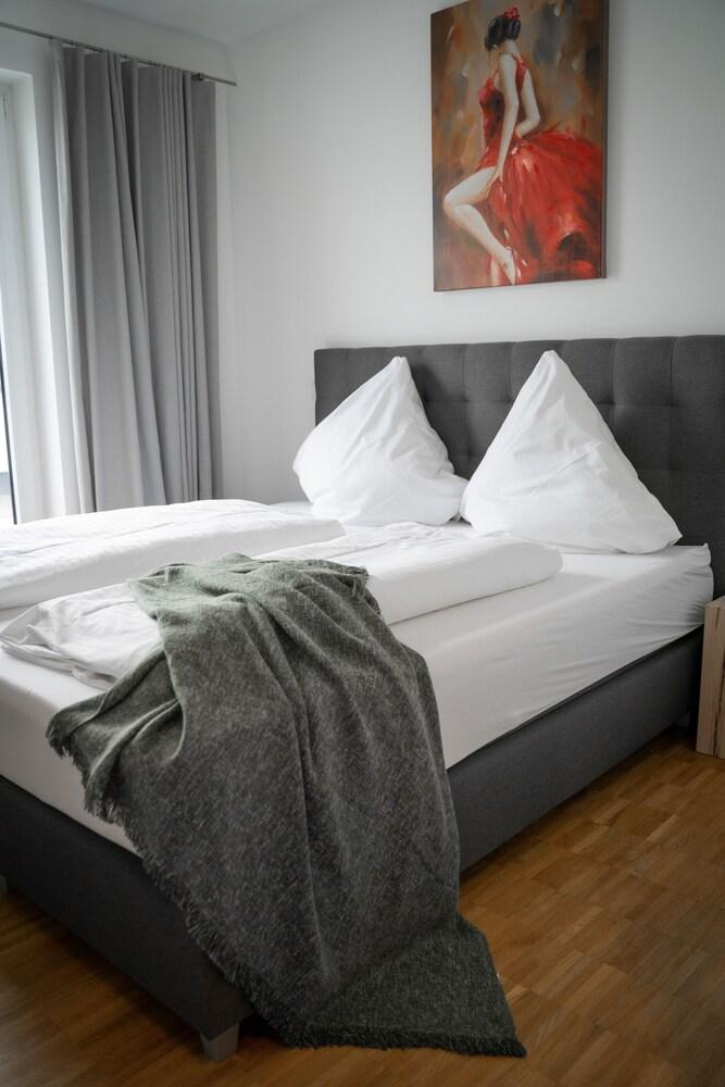 Prime Park Boarding Apartments