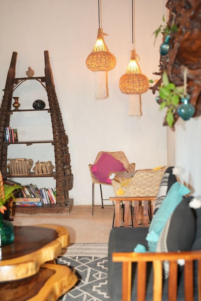 Hotel Boutique La Puerta Azul Beachfront - Adults Only