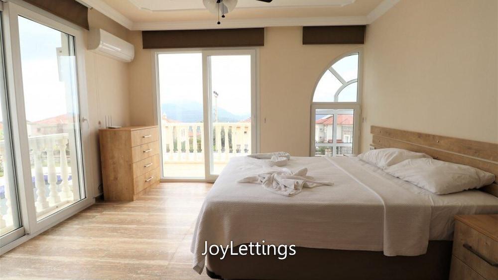 Villa BEY3 by JoyLettings