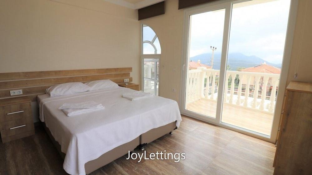 Villa BEY3 by JoyLettings