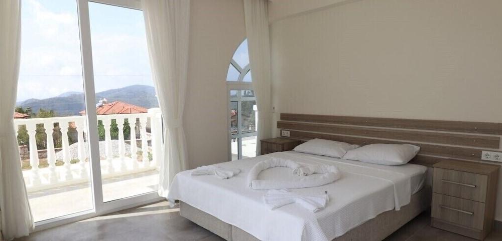 Villa BEY2 by JoyLettings