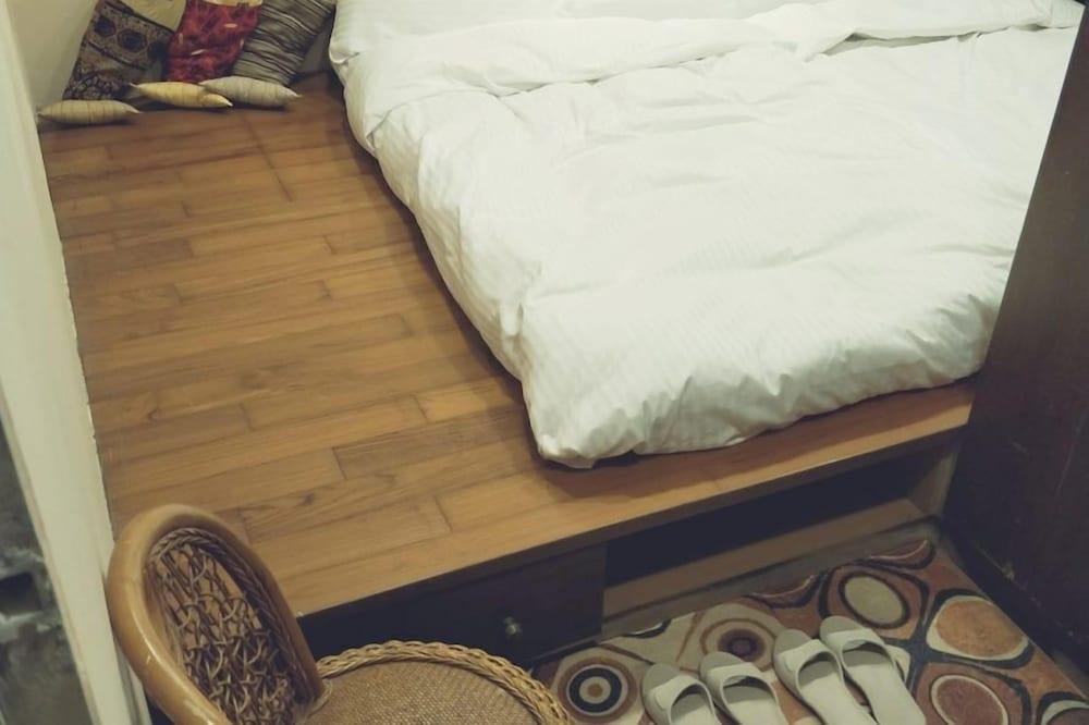 Designer's House B&B