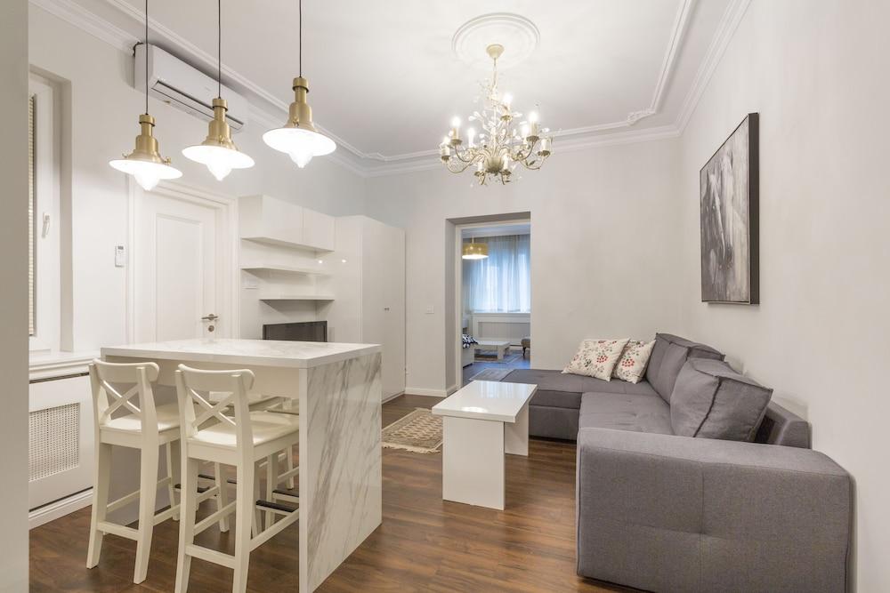 Apartment Slavija Square II