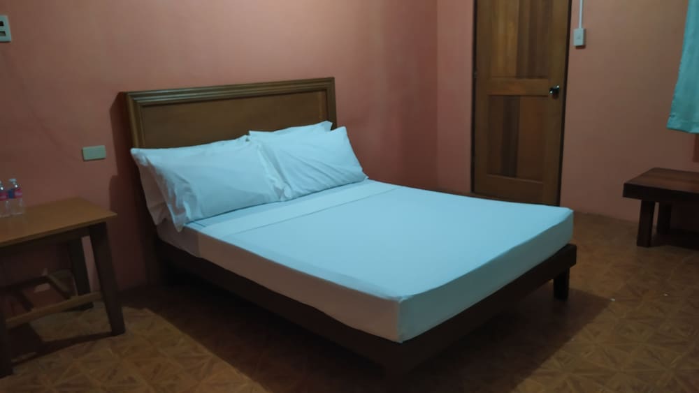 Labros Adventure Camp and Waterfront