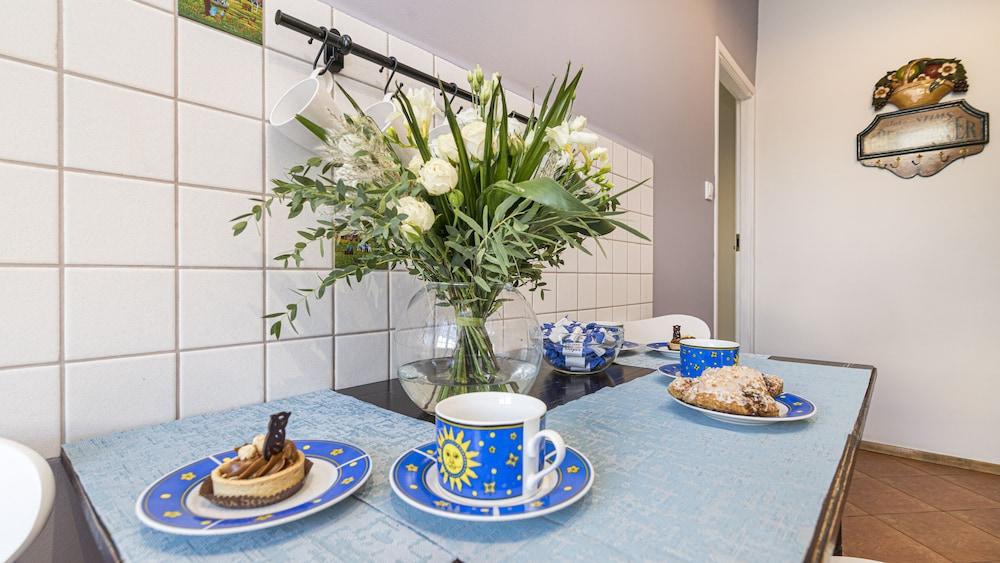 Maya's Flats & Resorts-Old Town Mariacka