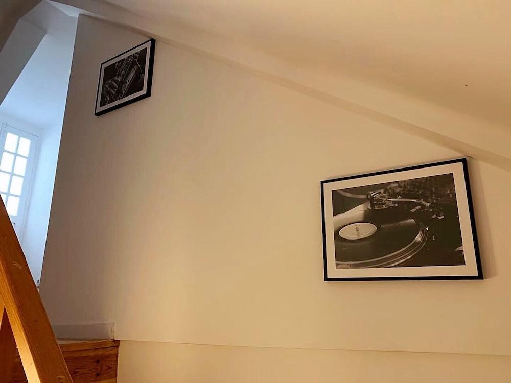 Tram & Fado Memory House