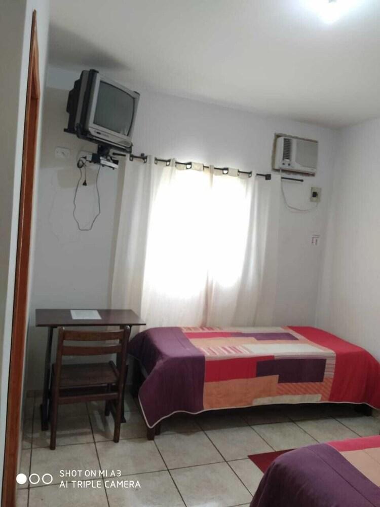 Jacarezinho Palace Hotel