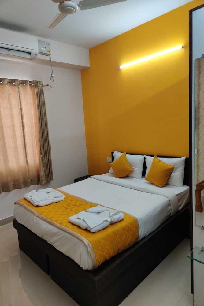 I Cloud-Elite Suites