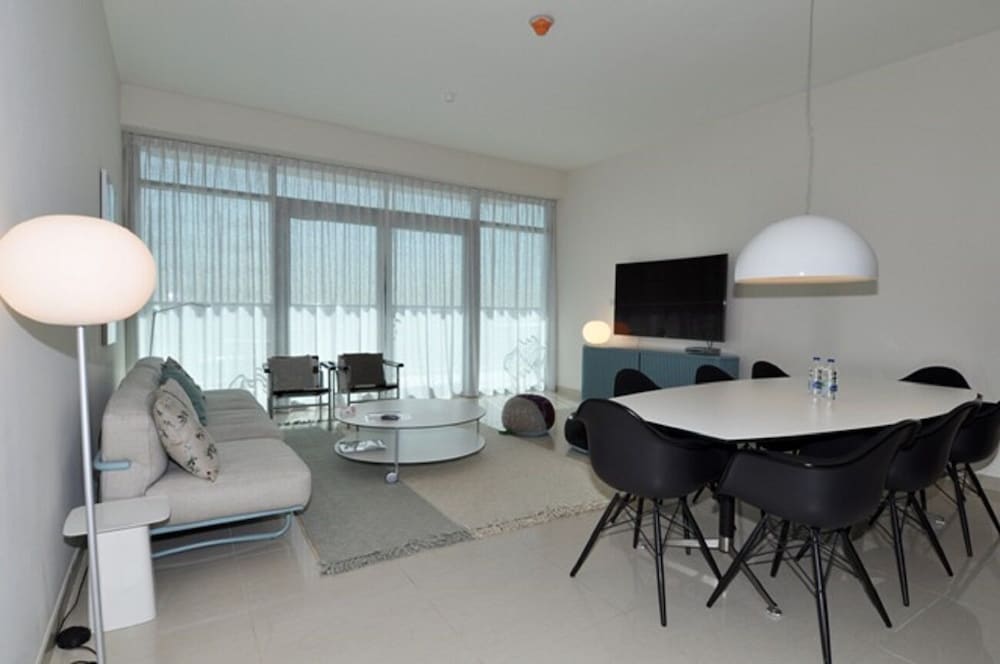 Arabian Holiday Homes Panorama