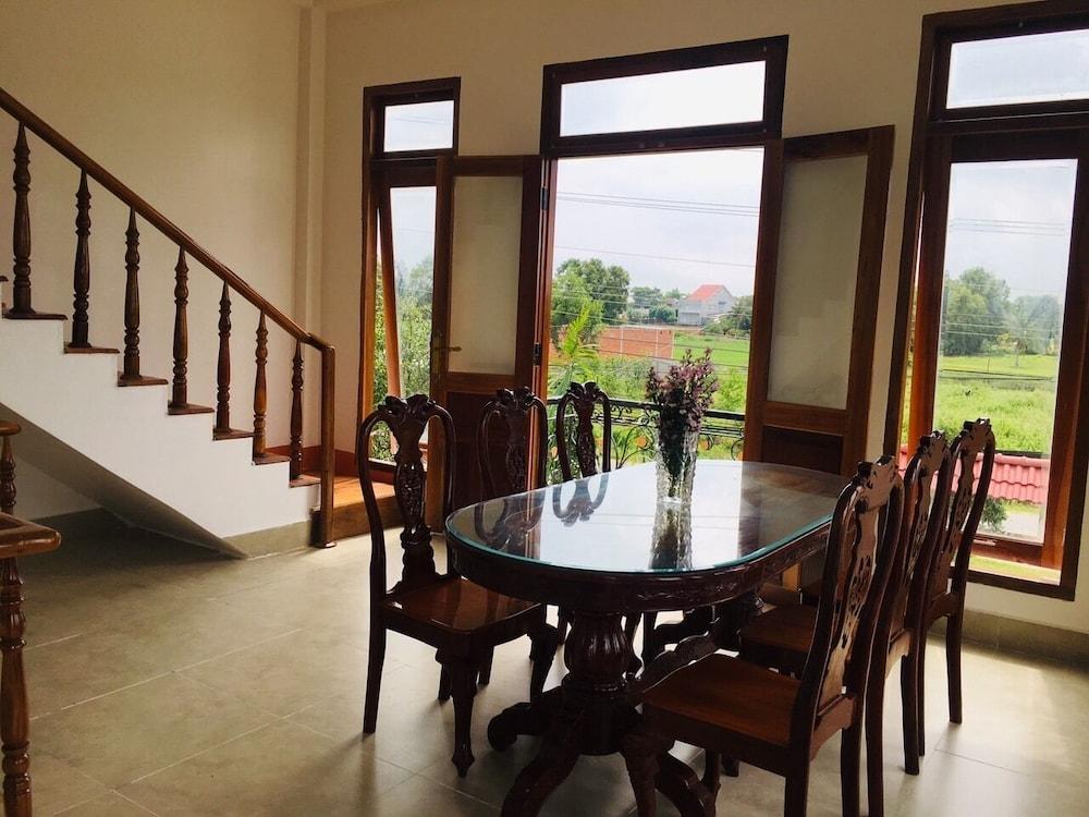 Lagi 1001 Nights Hotel