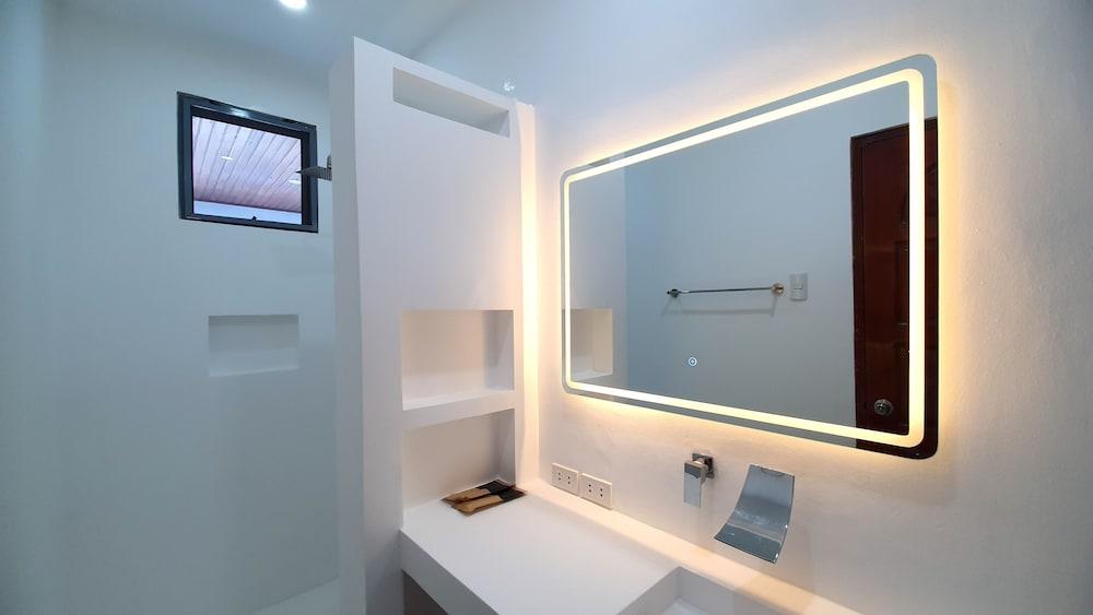 Pawikan Resort Moalboal