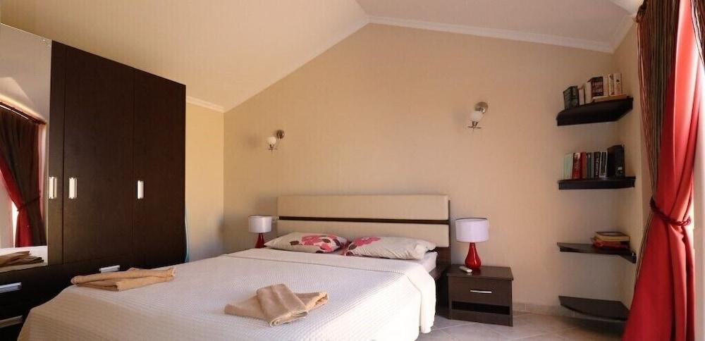 Villa TR08 by JoyLettings