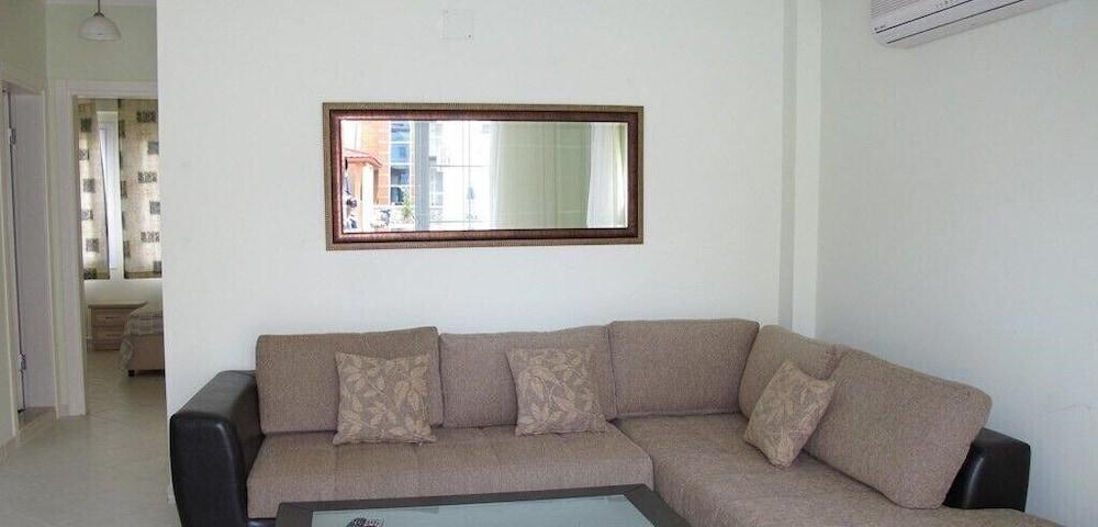 Villa CEB1 by JoyLettings