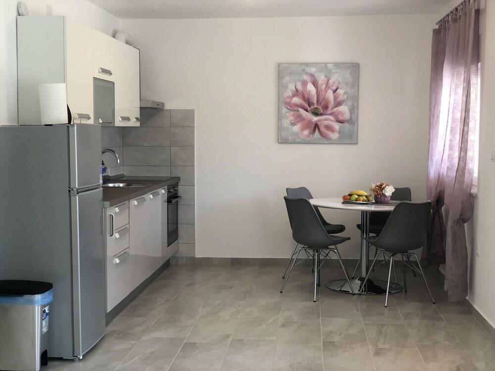 Lovely holiday house ELENNA