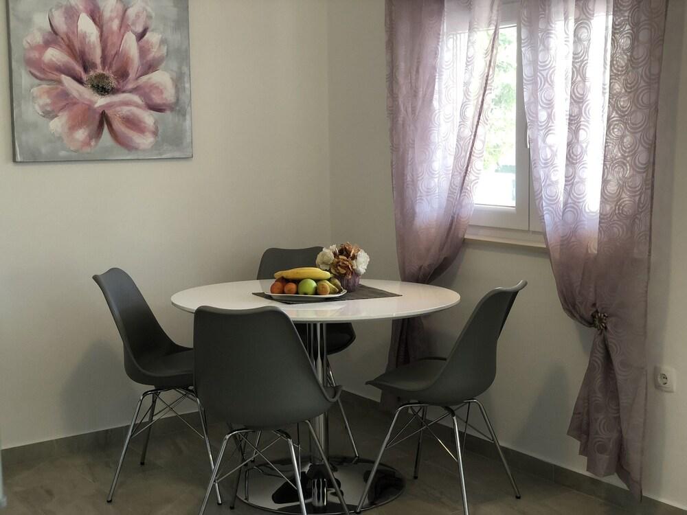 Lovely holiday house ELENNA