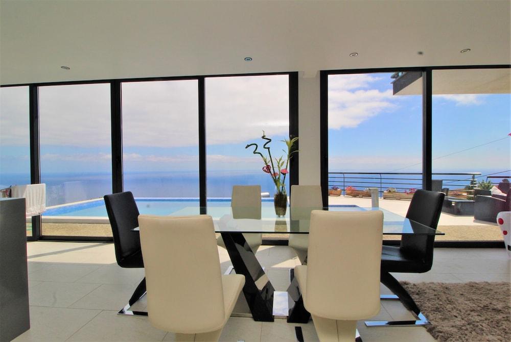 Plaza Villa with Private Pool