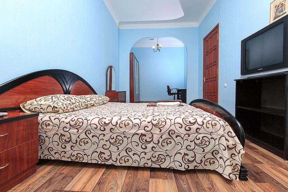 Apartments Kreshchatik 27-18