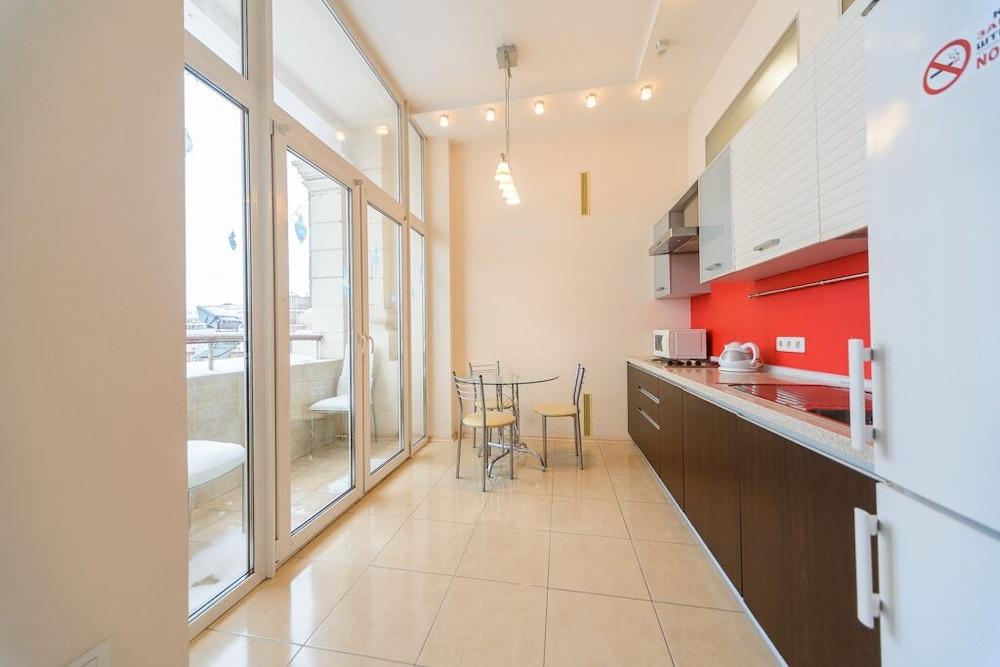 Apartments Kreshchatik 27-32