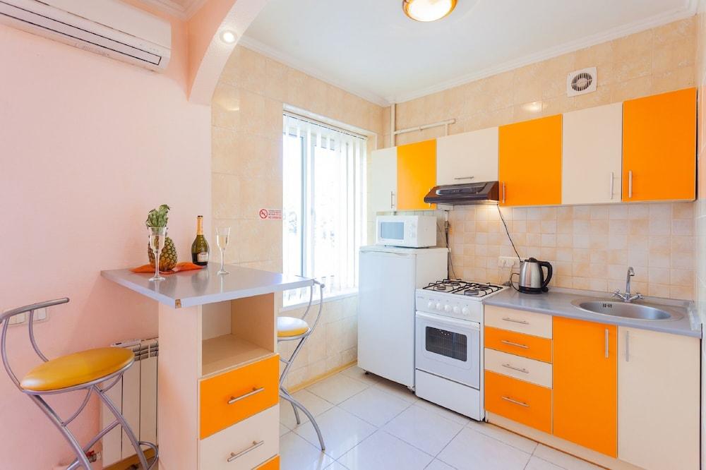 Apartments On European Square