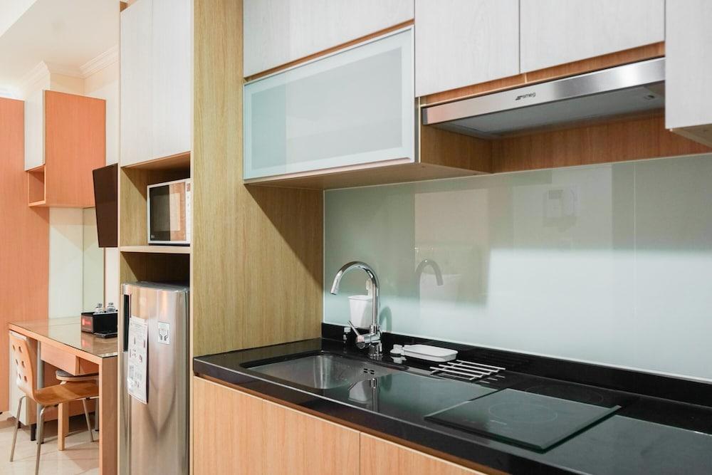 Stunning Studio Room at Menteng Park Apartment
