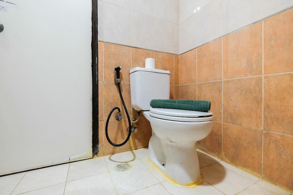 Modern and Comfy Studio Tamansari Sudirman Apartment