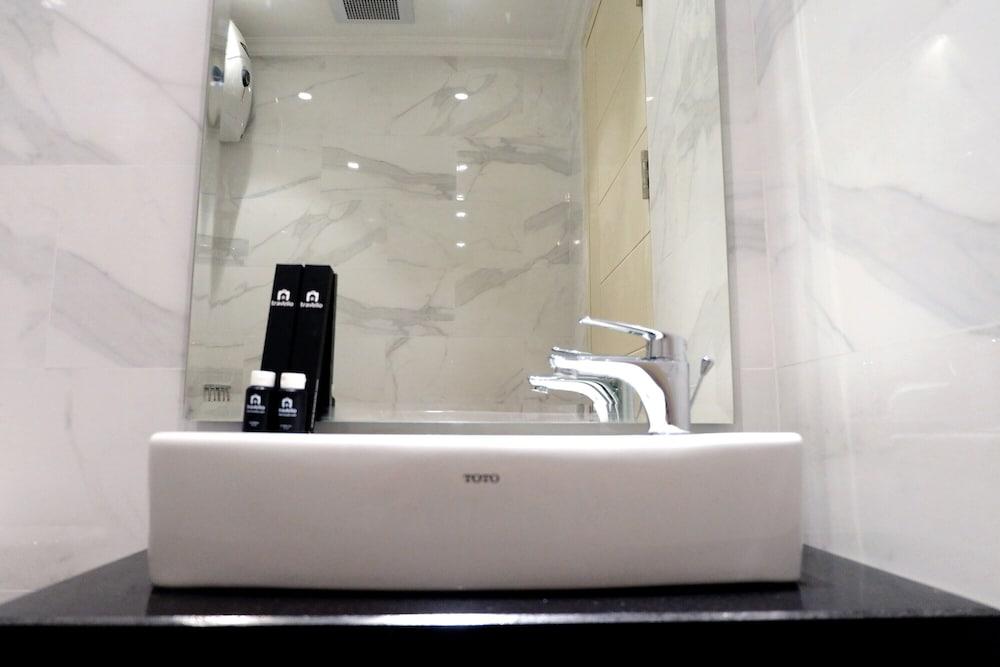 High Floor Studio at Anderson Supermall Mansion Apartment