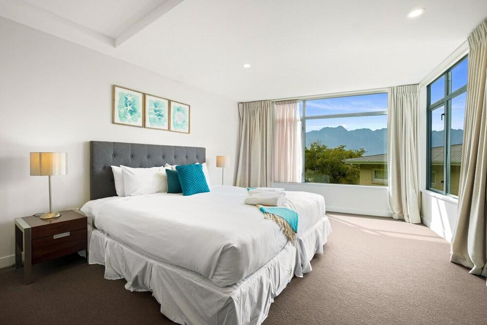 89/4 Mountain Retreat