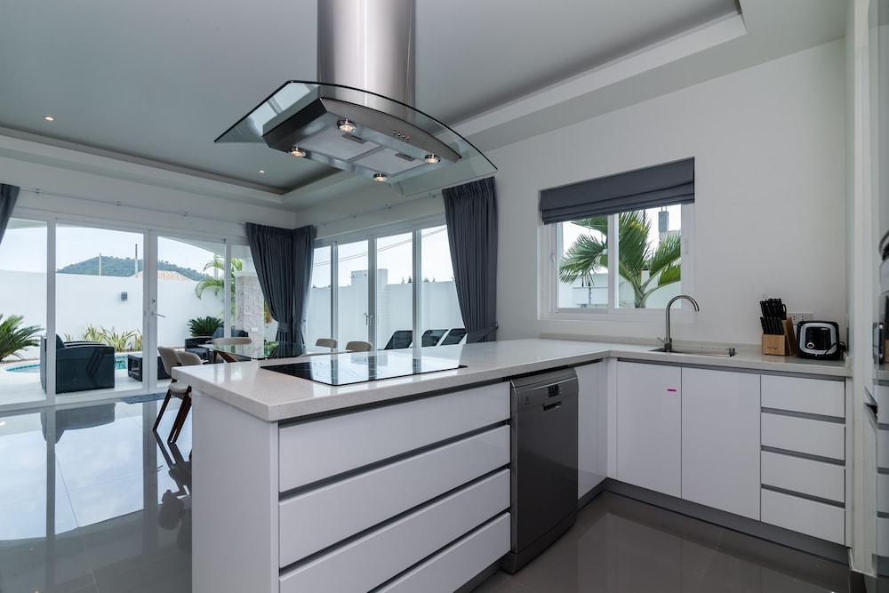 Orchid Paradise Homes OPV420