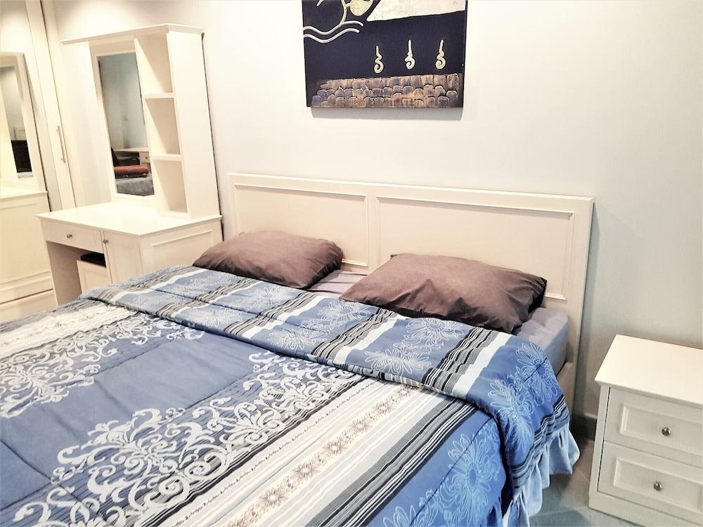 Floor 12 Jomtien Beach Condo