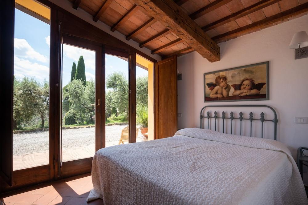 Tuscany Villa With Breathtaking View