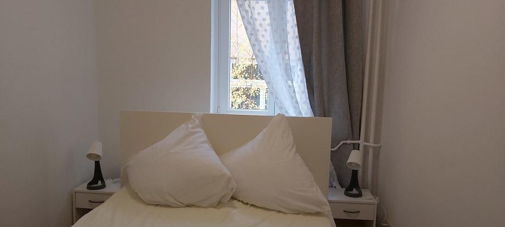 Fewo Holbeinstr 67 - 4 Schlafzimmer P