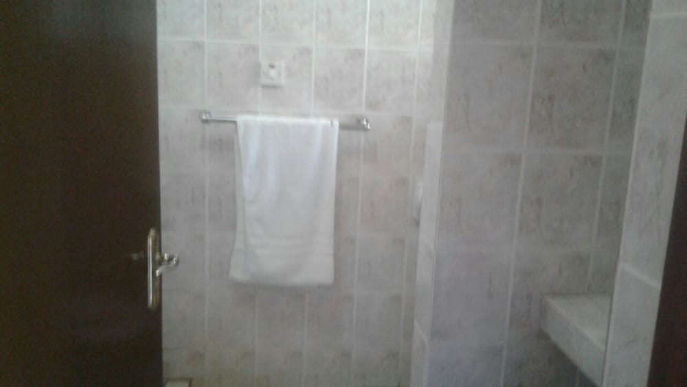 Camunya Hotel Ugunja