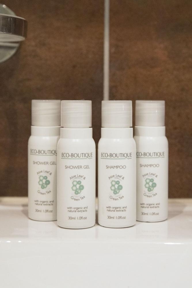 Charming Studio 3´to Limmat River with POCKET WIFI