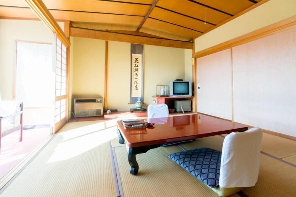 Shinshu Shimosuwa Onsen Gingetsu