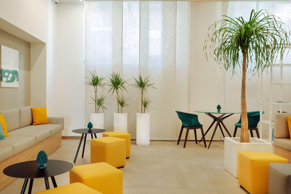 Albatros Beach Hotel