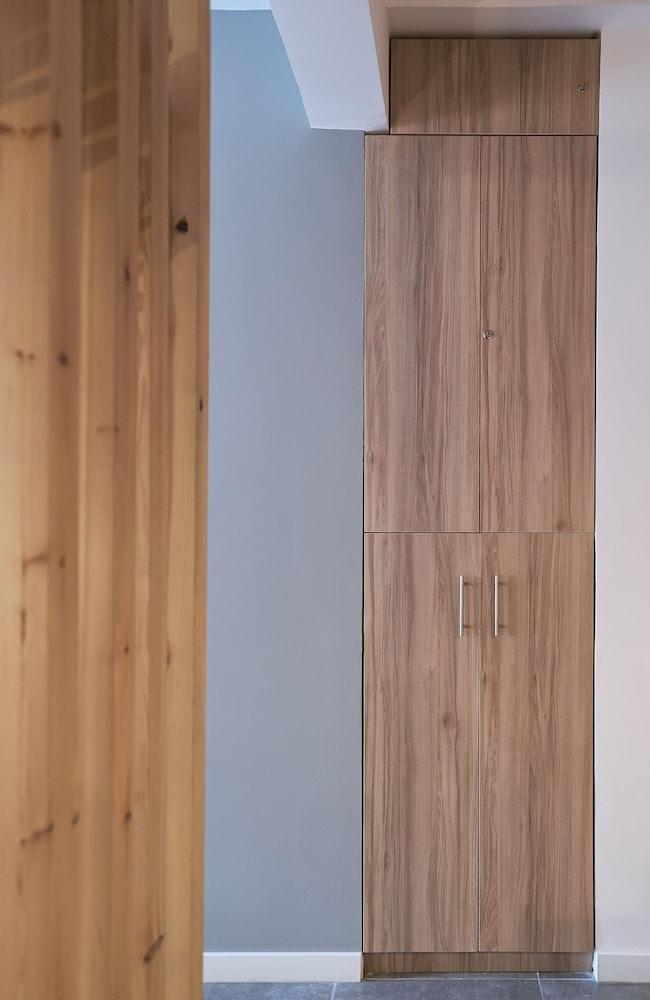 NakosHomes Luxury Studio Apartment