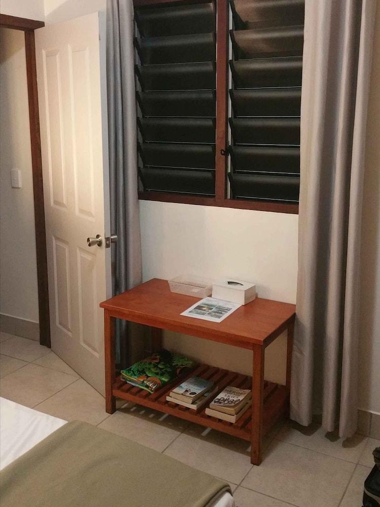 Santo Seaside Villas