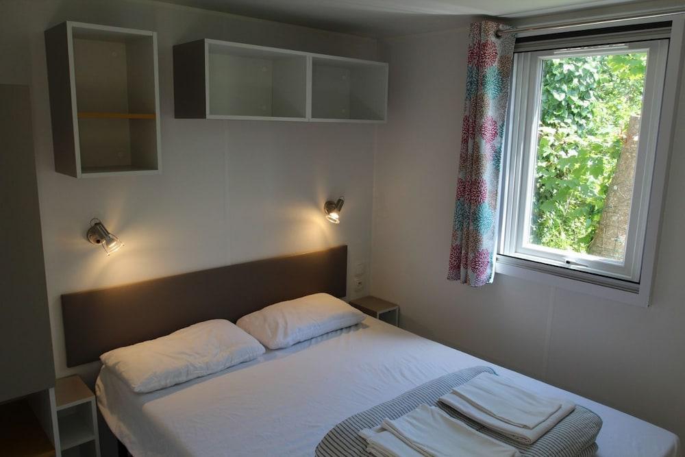 Camping Les Sables Blancs