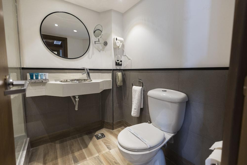 SUNRISE Semiramis III Cruise