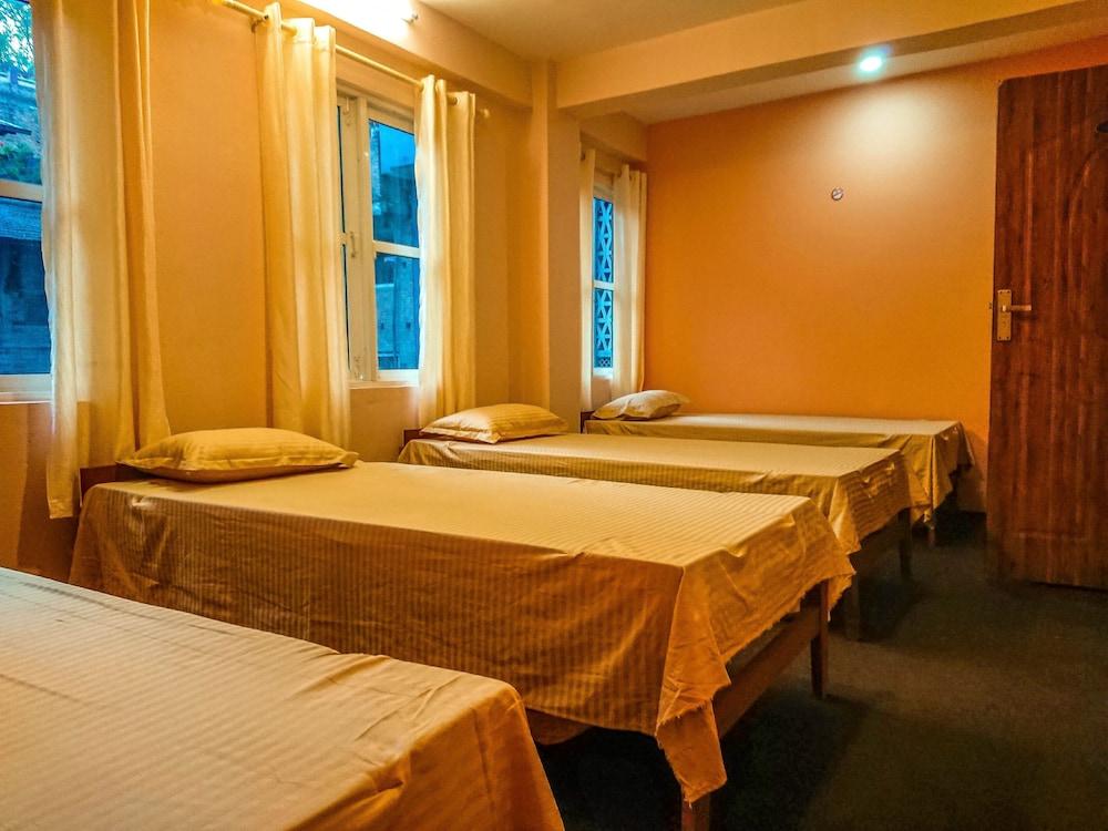 Durbar Square Backpackers Inn