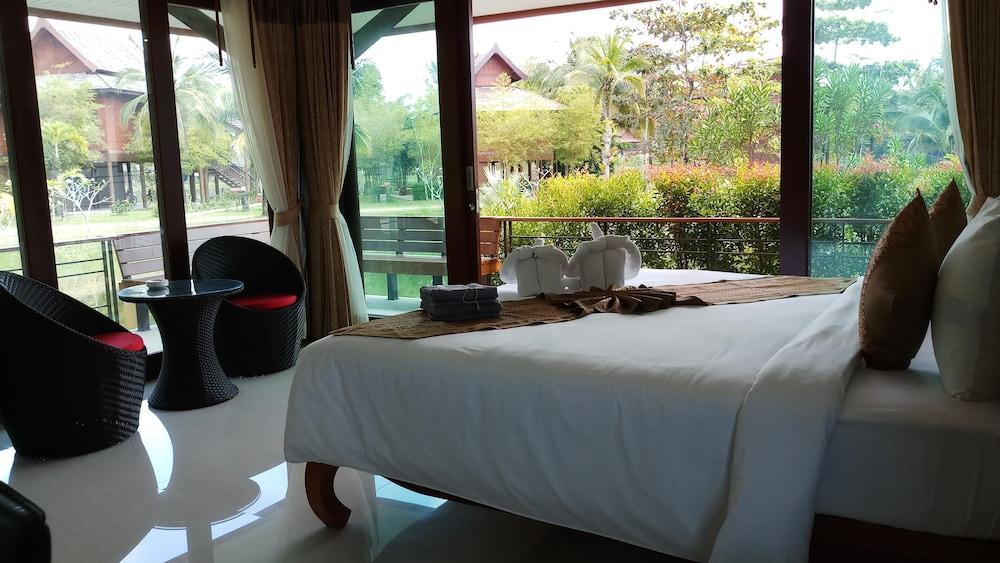 Villa Warin Khao Lak