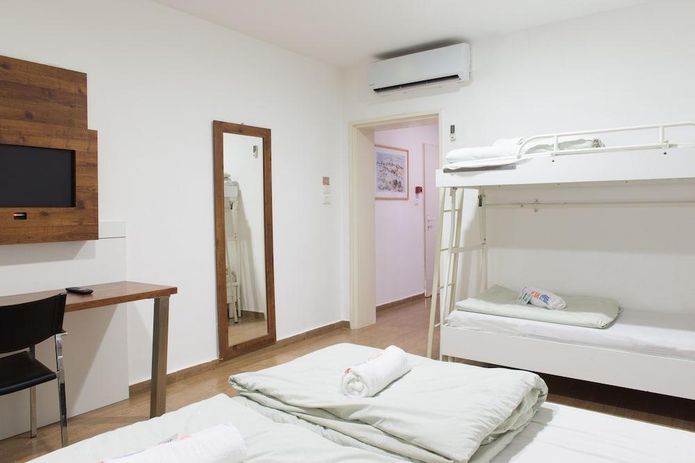 HI Maayan Harod Hostel