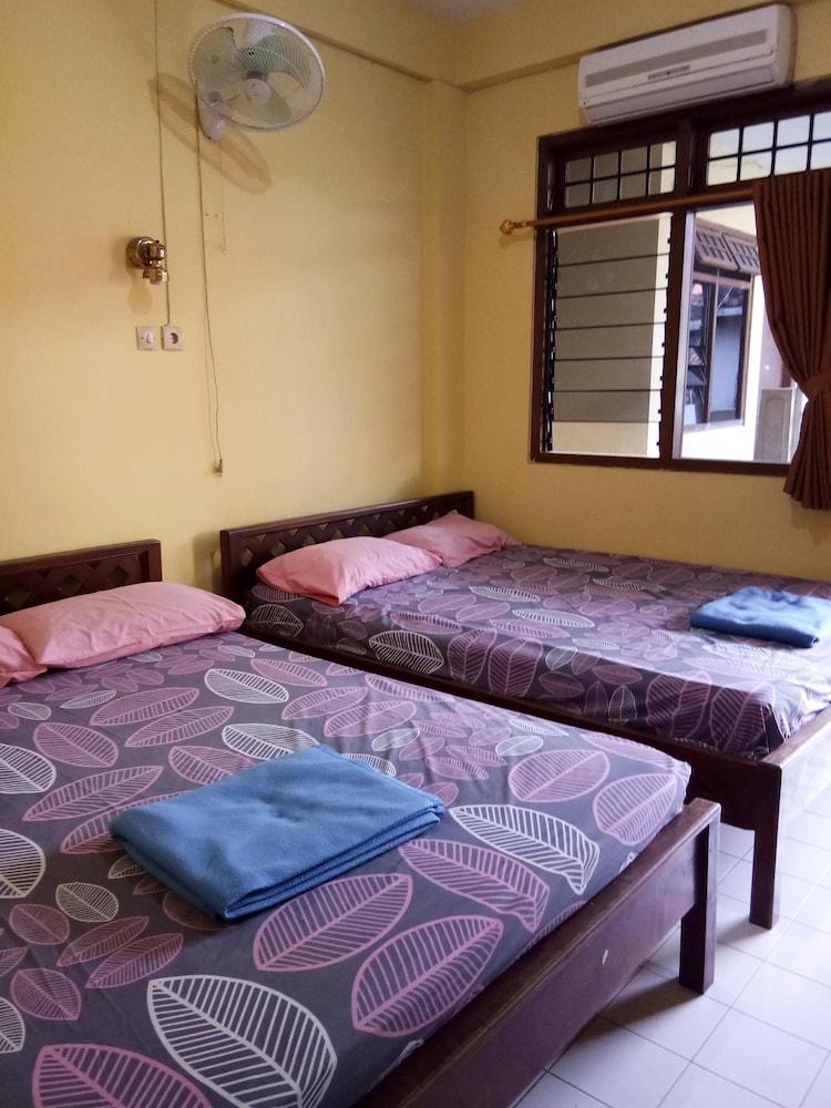 Prayogolama Guest House