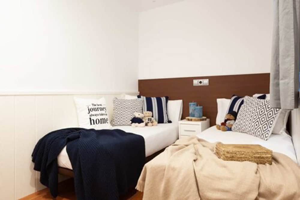 Enjoybcn Dali Apartments