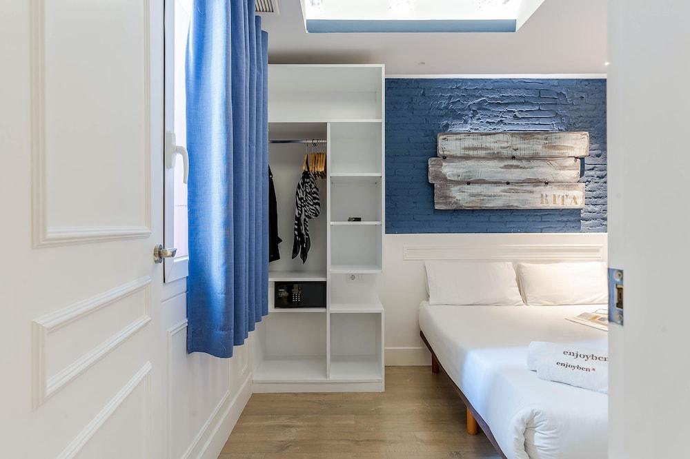 Enjoybcn Colon Apartments