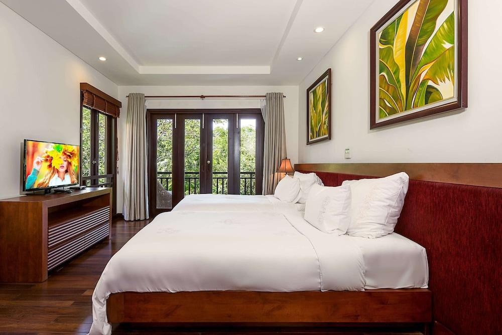 Luxury Villas Beach Danang