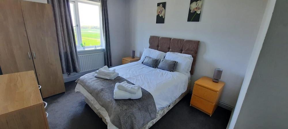 Denecroft apartments