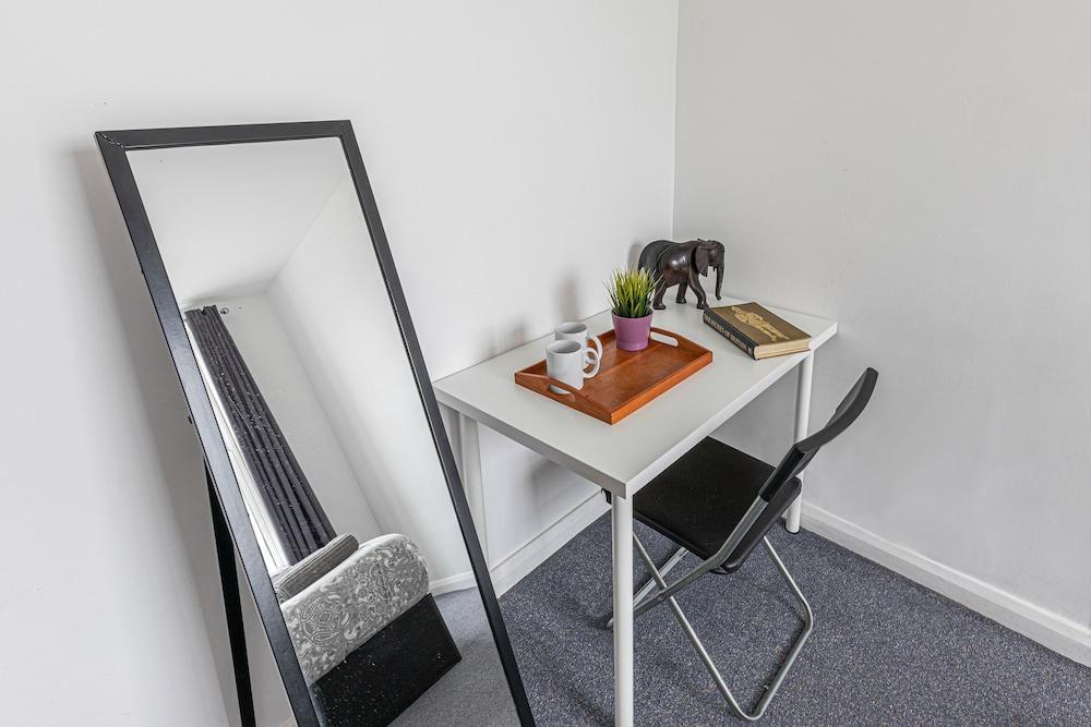 Tower Bridge Accommodation - 22