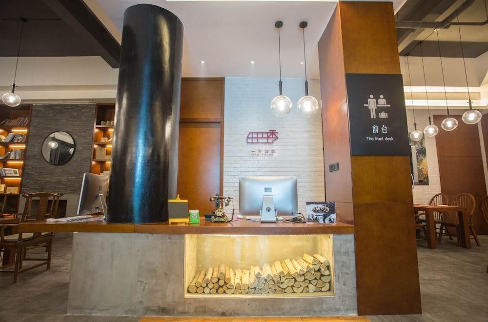 Four Seasons Themed Hotel